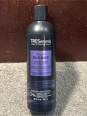 TRESemme Purple Blonde Ultra-Violet Brassy Tone Neutralizer SHAMPOO 20oz